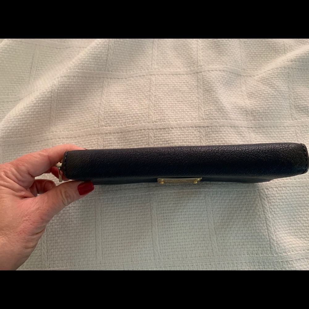 COPY - Michael Kors  wallet - Picture 6 of 8